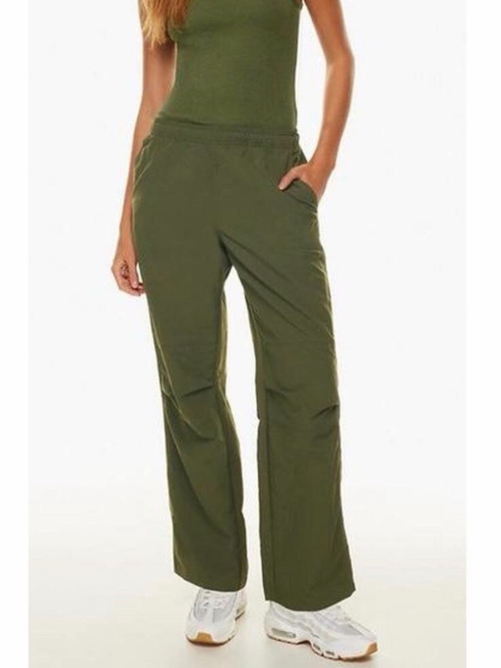 Aritzia TNA Sawyer Track Pant Wide Leg in Olive Army Green